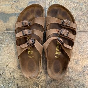 Birkenstocks ( Authentic )